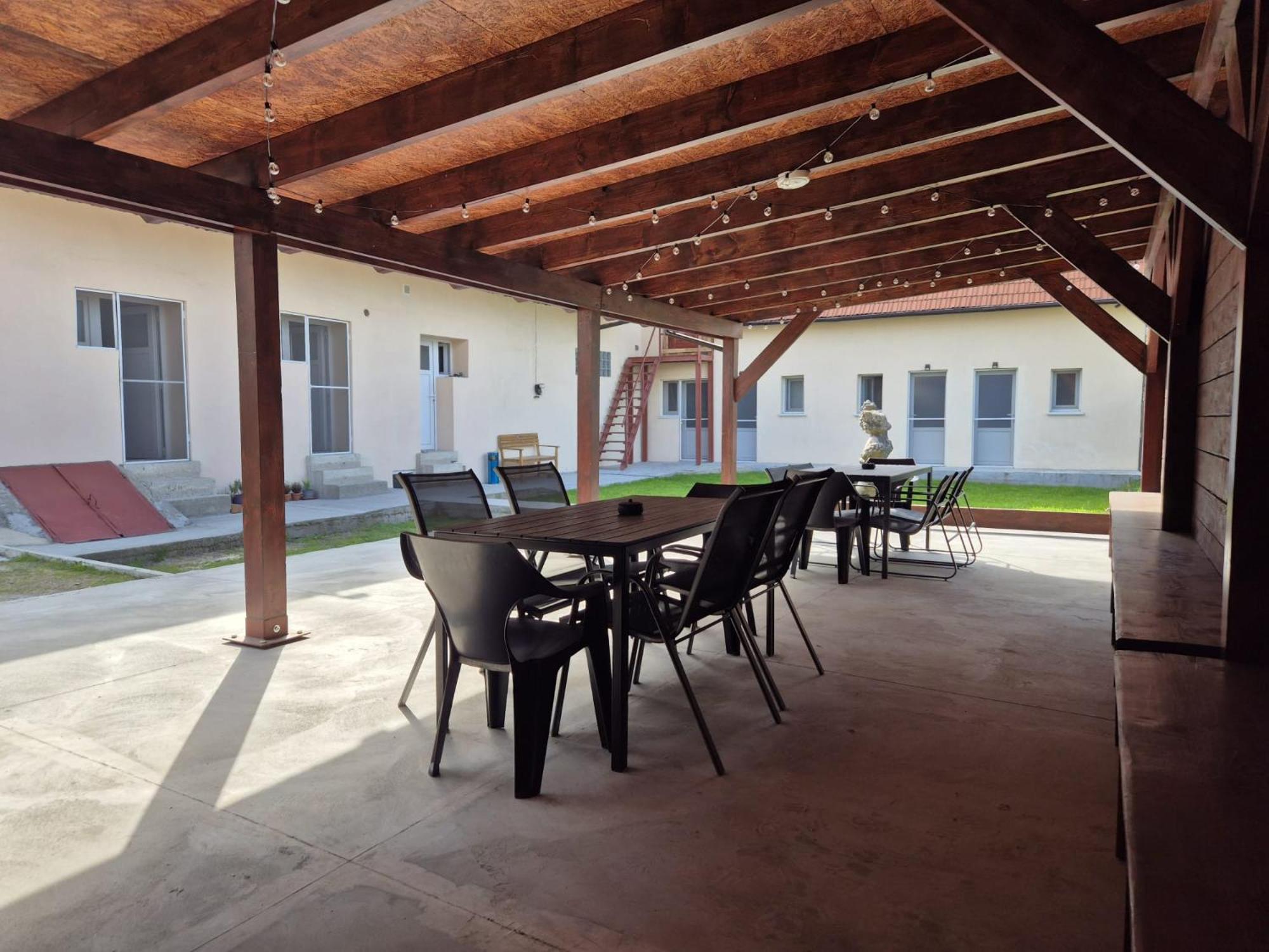 Vila Dionysos Brasov Ghimbav Экстерьер фото